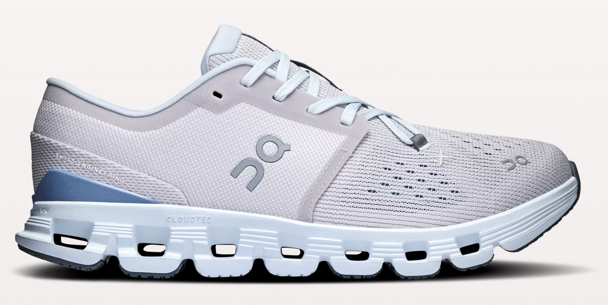 Women's On Cloud X 4