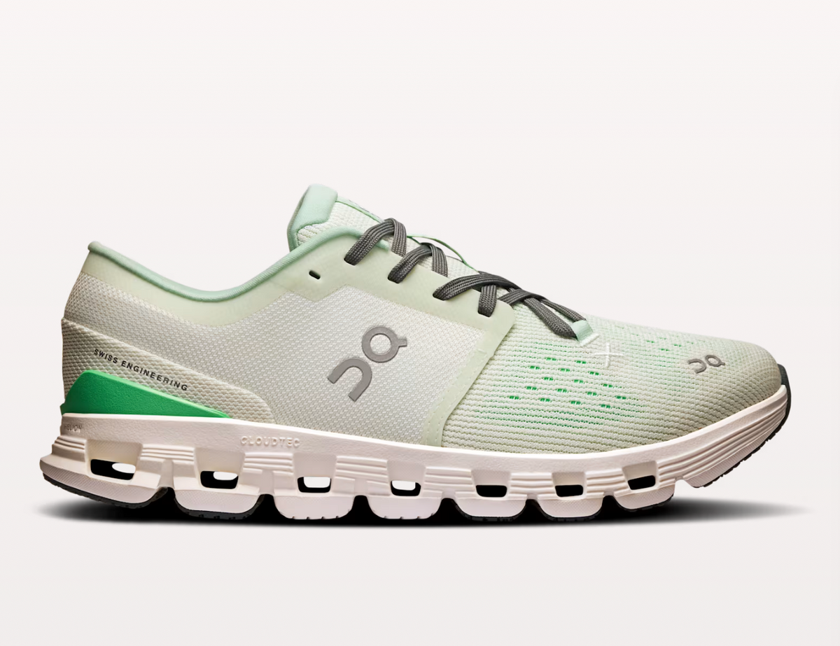 Women's On Cloud X 4